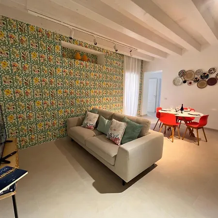 Aglaia Delle Tre Grazie Holiday home Syracuse